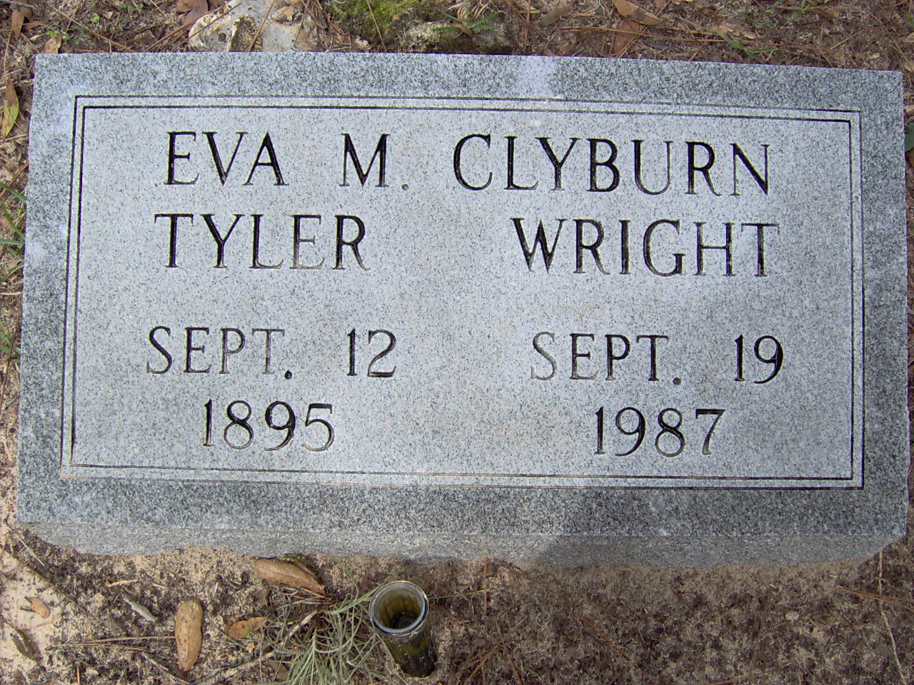 Headstone for Wright, Eva M Clyburn Tyler